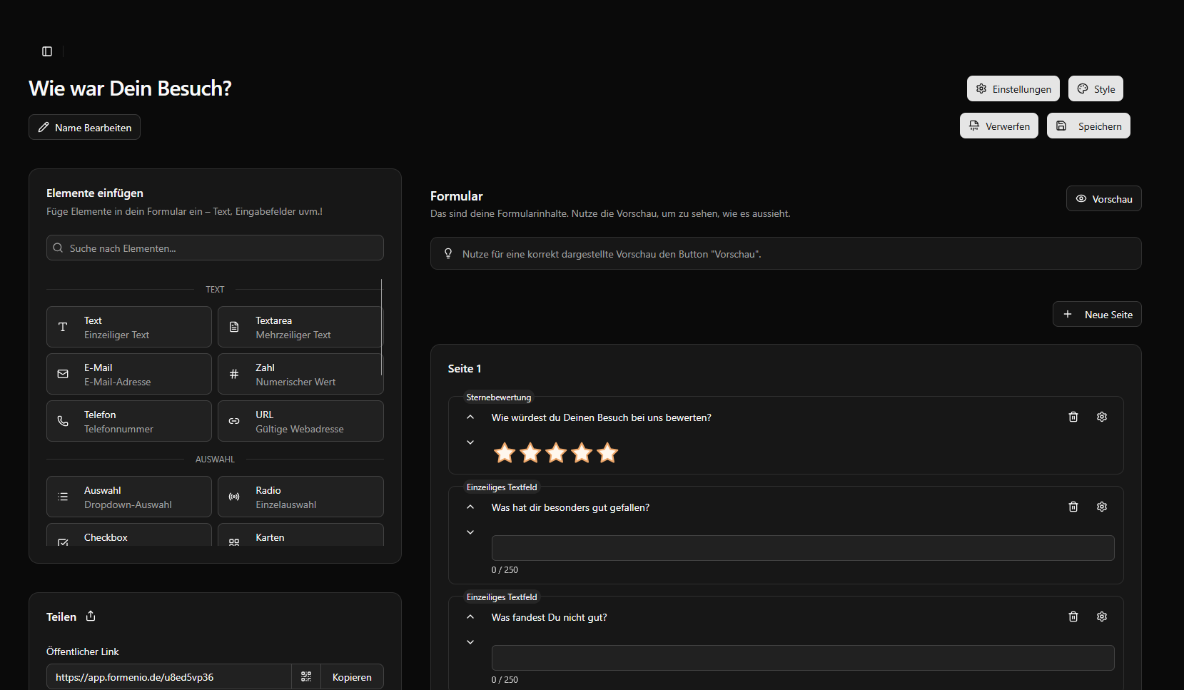 Formular Builder Editor Oberfläche mit Feldern - Dark Mode